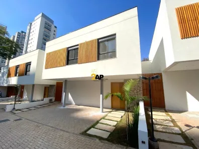 Casa de Condomínio com 4 Quartos à venda, 310m² no Jardim Prudência, São Paulo