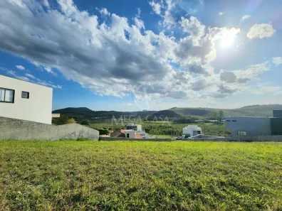 Lote/Terreno à venda, 631m² no São Pedro, Juiz de Fora