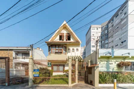 Casa de Condomínio com 4 Quartos à venda, 247m² no Camaquã, Porto Alegre