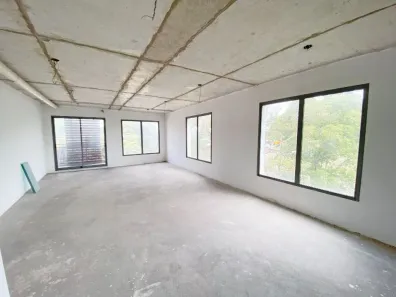 Sala Comercial para alugar, 94m² no Granja Viana, Cotia