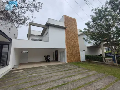 Casa de Condomínio com 3 Quartos à venda, 253m² no Botujuru, Mogi das Cruzes