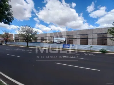 Ponto Comercial com 1 Quarto para alugar, 125m² no Tibery, Uberlândia