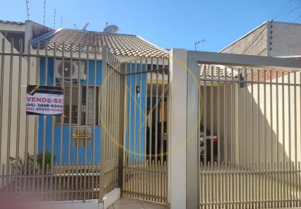Casa com 3 Quartos à venda, 100m² no Jardim Dourados, Maringá