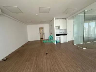 Sala Comercial para alugar, 82m² no Tatuapé, São Paulo