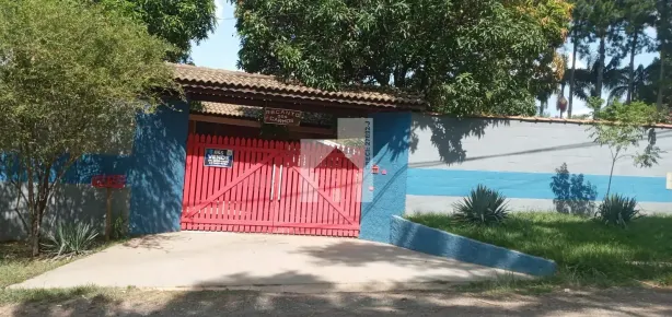 Fazenda/Sítio com 3 Quartos à venda, 195m² no Monterrey, Louveira