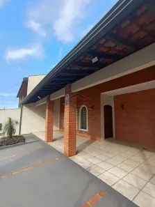 Casa com 4 Quartos para alugar, 295m² no Vila Aeroporto Bauru, Bauru