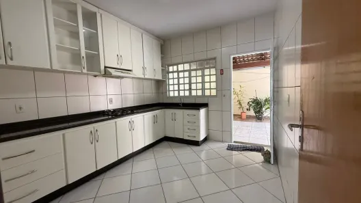 Casa com 3 Quartos à venda, 185m² no Jardim Nova Era, Aparecida de Goiânia