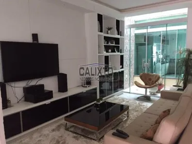 Casa com 3 Quartos à venda, 150m² no Centro, Uberlândia