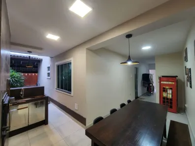 Casa com 3 Quartos à venda, 220m² no Jardim Santo Antônio, Macaé