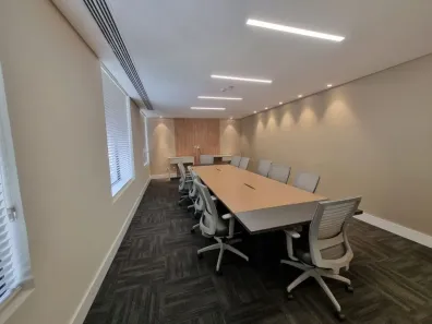 Sala Comercial para alugar, 218m² no Jardim Europa, São Paulo