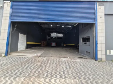 Galpão/Depósito/Armazém para alugar, 1700m² no Paquetá, Santos