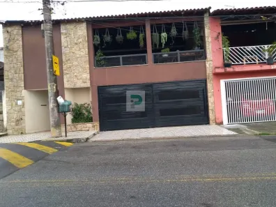 Sobrado com 3 Quartos à venda, 232m² no Jardim Camila, Mogi das Cruzes