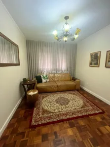 Apartamento com 2 Quartos para alugar, 60m² no Auxiliadora, Porto Alegre