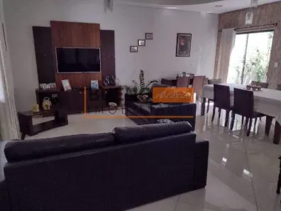 Casa com 4 Quartos à venda, 270m² no Parque Novo Mundo, Americana