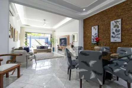 Casa com 4 Quartos à venda, 247m² no Vila Monumento, São Paulo