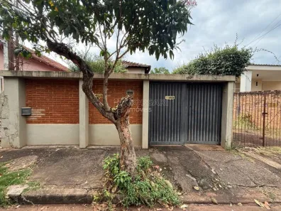 Casa com 2 Quartos à venda, 113m² no Vila Xavier (Vila Xavier), Araraquara