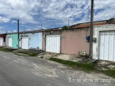 Casa com 2 Quartos à venda, 72m² no Caracanga, Itaitinga