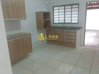 Casa com 3 Quartos à venda, 156m² no Jardim Europa, Uberlândia