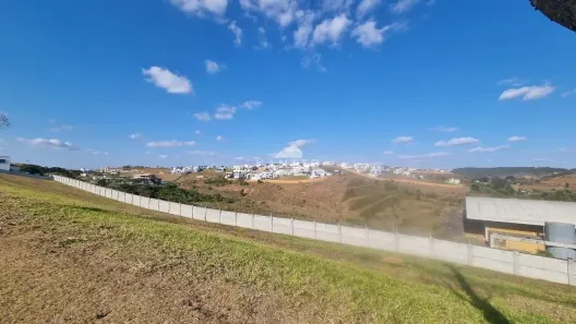 Lote/Terreno à venda, 698m² no São Pedro, Juiz de Fora