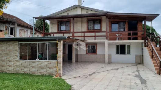 Casa com 6 Quartos à venda, 198m² no Nossa Senhora da Saúde, Caxias do Sul