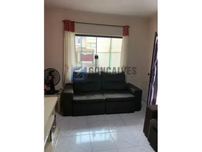 Sobrado com 2 Quartos à venda, 138m² no Vila Pires, Santo André