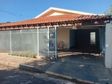 Casa com 2 Quartos à venda, 199m² no Parque Residencial Iguatemi, Araraquara