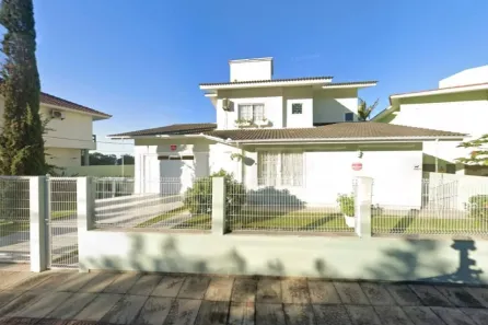 Casa com 3 Quartos à venda, 300m² no Ponta de Baixo, São José