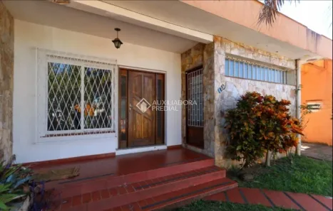 Imóvel Comercial com 3 Quartos para alugar, 180m² no Niterói, Canoas