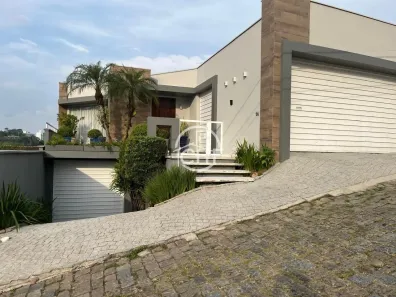 Casa com 3 Quartos à venda, 262m² no Centro I, Brusque
