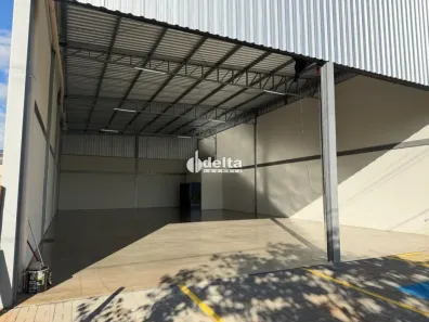 Ponto Comercial para alugar, 280m² no Novo Mundo, Uberlândia