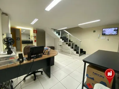 Prédio Comercial à venda, 360m² no São Cristóvão, Betim