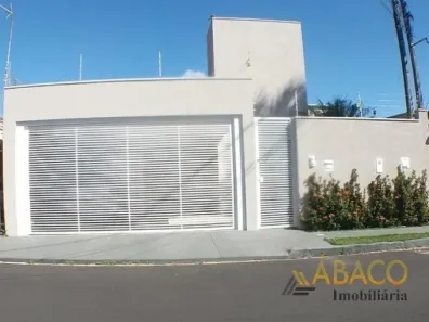 Casa com 3 Quartos à venda, 230m² no Vila Costa do Sol, São Carlos