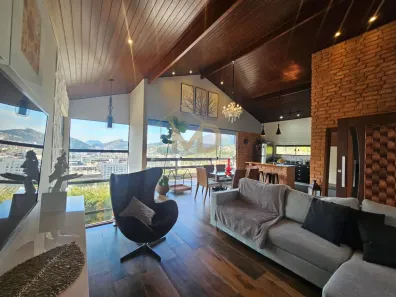 Casa com 3 Quartos à venda, 150m² no Agriões, Teresópolis