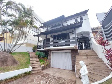 Casa com 5 Quartos para alugar, 382m² no Tristeza, Porto Alegre