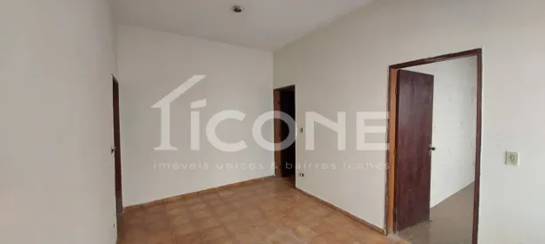 Casa com 3 Quartos à venda, 200m² no Vila Cavaton, São Paulo
