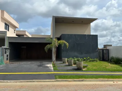 Casa de Condomínio com 4 Quartos à venda, 300m² no Jardins Itália, Goiânia