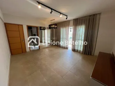 Apartamento com 3 Quartos para alugar, 87m² no Tabajaras, Uberlândia