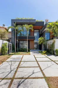 Casa de Condomínio com 4 Quartos à venda, 280m² no Barra da Tijuca, Rio de Janeiro