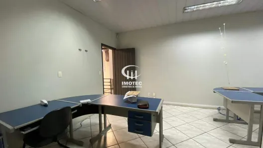 Galpão/Depósito/Armazém para alugar, 400m² no Lagoinha, Belo Horizonte