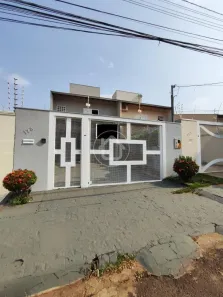 Sobrado com 3 Quartos à venda, 157m² no Cabreúva, Campo Grande