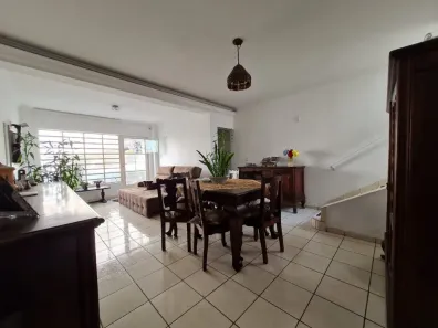 Casa com 3 Quartos à venda, 300m² no Vila Mariana, São Paulo