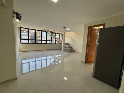 Prédio Comercial para alugar, 1600m² no Mirandópolis, São Paulo
