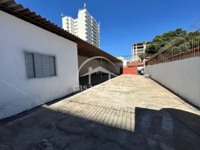 Lote/Terreno para alugar, 10m² no Saraiva, Uberlândia