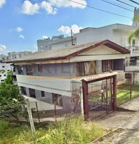 Casa com 3 Quartos à venda, 196m² no Sagrada Família, Caxias do Sul