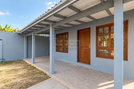Casa com 3 Quartos à venda, 93m² no Olaria, Canoas
