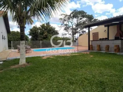 Fazenda/Sítio com 2 Quartos à venda, 350m² no Veraneio Ijal, Jacareí