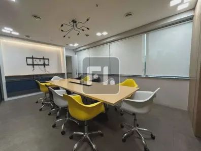 Sala Comercial para alugar, 203m² no Jardim das Acácias, São Paulo