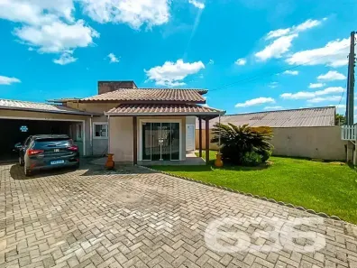 Casa com 2 Quartos à venda, 140m² no Floresta, Joinville