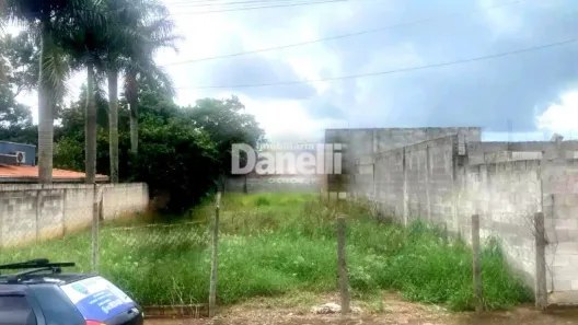 à venda, 401m² no UNA, Taubaté