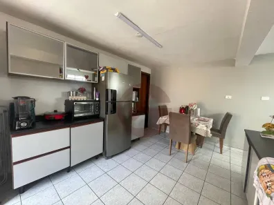 Casa com 3 Quartos à venda, 225m² no Jardim D'Abril, Osasco
